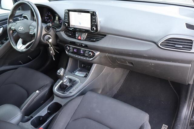 Hyundai I 30 Wagon 1.4 T-GDI Comfort BTW auto, Apple Carplay, Cruise control, Navigatie, Climate control, Elektrische ramen, Camera