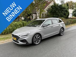 hyundai-i-30-wagon-1.5-t-gdi-mhev-1