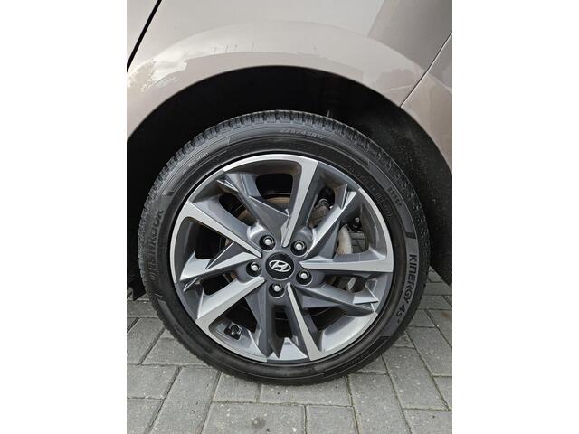 Hyundai I 30 1.0 T-GDi MHEV i-Motion stoelverwarming. stuurverwarming. camera achter. Apple carplay.