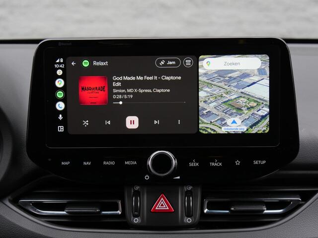 Hyundai I 30 1.5 T-GDi N-LINE/ SHADOW GRAY/ AFN. TREKHAAK/ ALL-SEASON BANDEN