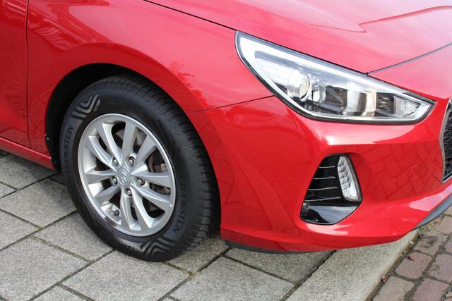 Hyundai I 30 Wagon 1.0 T-GDI Comfort Led Airco Cruise C. Lmv Pdc