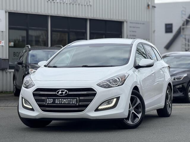 Hyundai I 30 1.6 GDi Comfort AUTOMAAT/PDC/STOELVERWARMING/CRUISE