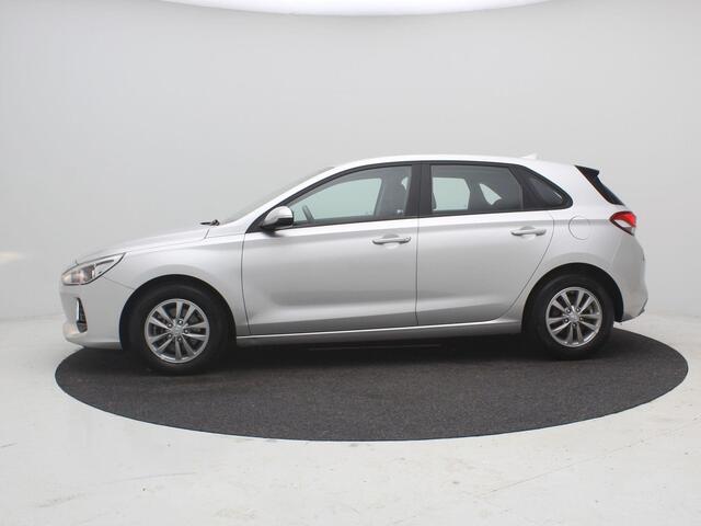 Hyundai I 30 1.0 T-GDI Comfort 120PK / 27261 KM stand!!!! / Dealeronderhouden / Historie compleet aanwezig / Navigatie + Android Auto/Apple Carplay / Climate Control / Cruise Control / Achteruitrijcamera / Parkeersensoren achter /