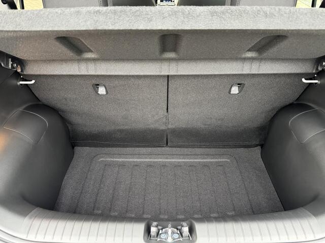 Hyundai INSTER E-Motion 49 kWh |¤2200 KORTING|VOORRAAD|NAVIGATIE|CAMERA|SENSOREN|