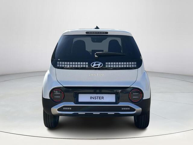 Hyundai INSTER Evolve 49 kWh