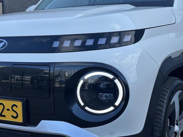 Hyundai INSTER Evolve Sky Plus 49 kWh / Apple Carplay / Android Auto / 360 camera / parkeersensoren voor & acchter