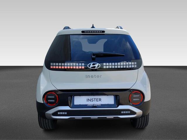 Hyundai INSTER Evolve 49 kWh VAN: ¤31.085 VOOR: ¤29.085