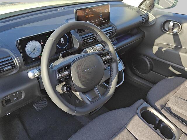 Hyundai INSTER Evolve Sky 49 kWh | Tech Pack & Winter Pack