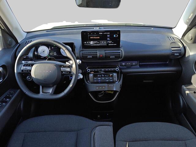 Hyundai INSTER Evolve Sky 49 kWh | Tech Pack & Winter Pack