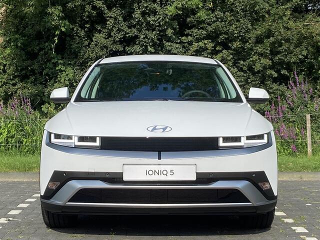 Hyundai IONIQ 5 Connect+ 84 kWh | ¤4700 KORTING | 84 KWH ACCUPAKKET | STOEL/-STUUR VERWARMING | WARMTEPOMP |