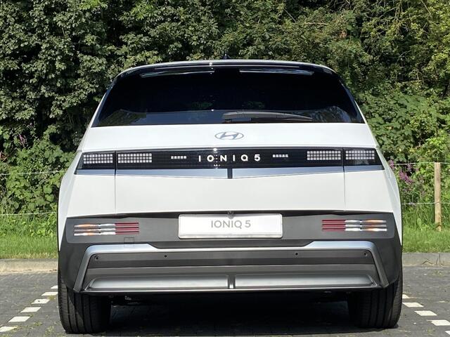 Hyundai IONIQ 5 Connect+ 84 kWh | ¤4700 KORTING | 84 KWH ACCUPAKKET | STOEL/-STUUR VERWARMING | WARMTEPOMP |