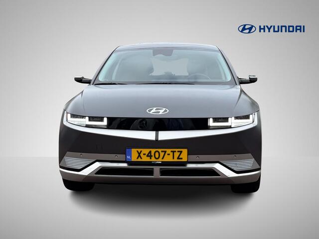 Hyundai IONIQ 5 Lounge AWD 77.4 kWh Panoramadak + Digitale Buitenspiegels | Matte Lakkleur | 20'' Velgen | BOSE Audio | Vol-Leder | Stuur- + Stoelverwarming | Rijklaarprijs!