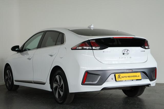 Hyundai IONIQ 1.6 GDi Premium Sky / LED / Navi / CarPlay / Cam / DAB