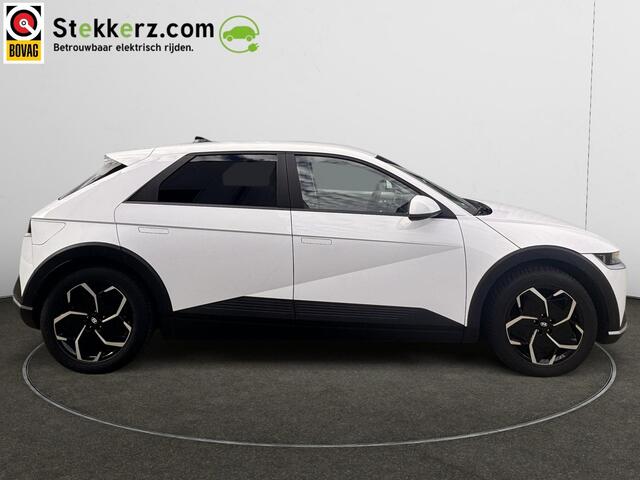 Hyundai IONIQ 5 Connect 77.4 kWh half leer, el.verst. stoelen, stoelverwarming.