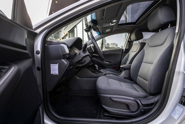 Hyundai IONIQ 1.6 GDi Comfort - Plus | Pano | Infinity | Trekhaak
