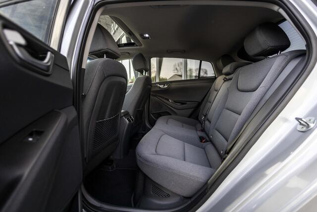 Hyundai IONIQ 1.6 GDi Comfort - Plus | Pano | Infinity | Trekhaak