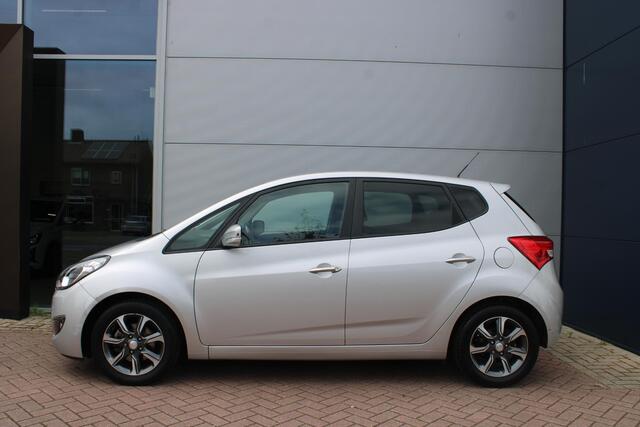 Hyundai IX20 1.6i 125pk Go! Airco Navi Camera