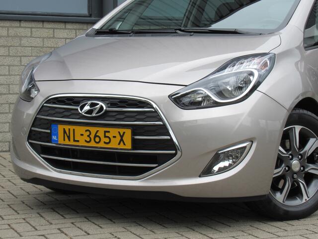 Hyundai IX20 1.4i Go! Airco | cruise | tr.haak | LM velgen | Navi | Camera