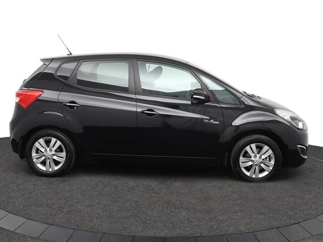 Hyundai IX20 1.4i Go! | Panoramadak | Achteruitrijcamera | Navigatie