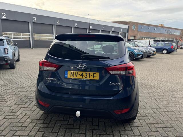 Hyundai IX20 1.4i Go! / TREKHAAK / NAVIGATIE / ACHTERUITRIJCAMERA / AIRCO / LAGE KM STAND /