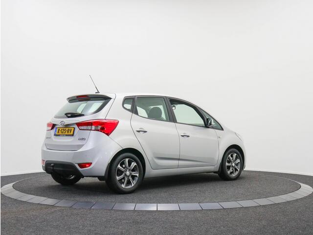 Hyundai IX20 1.6i Comfort | Trekhaak | Cruise control | All-seasons