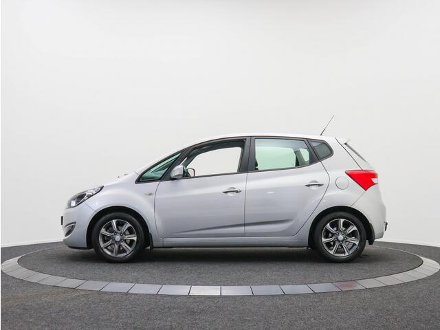 Hyundai IX20 1.6i Comfort | Trekhaak | Cruise control | All-seasons