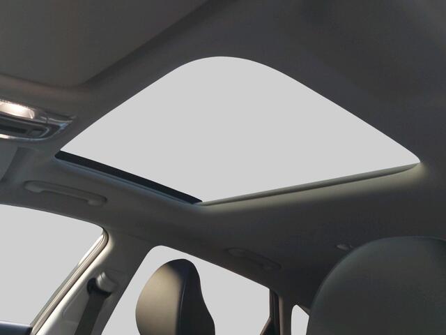 Hyundai Kona 1.6 GDI HEV Premium Sky