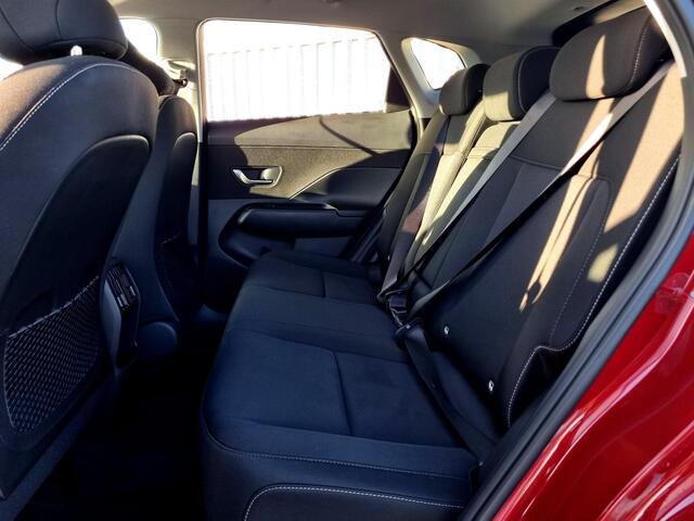 Hyundai Kona 1.6 GDI HEV Comfort Smart / ¤1500,- Voordeel / Rijklaarprijs / Direct Leverbaar