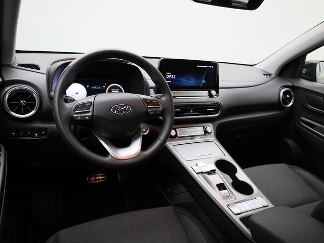 Hyundai Kona EV Fashion 39 kWh Navigatie | Climate Control | Cruise Control | Parkeersensoren Achter | Camera Achter