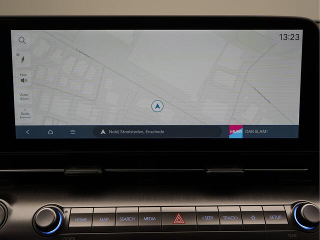 Hyundai Kona Electric Comfort Smart 65.4 kWh Volledig Elektrisch, met Navigatie, Automatische Airconditoning Uit voorraad leverbaar! UPGRADE VOORDEEL