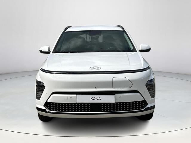 Hyundai Kona Electric Premium 65.4 kWh | Adaptieve Cruise Control | Stoelverwarming | Stuurwielverwarming | Stoelventilatie | Lederen bekleding | Geheugenfunctie bestuurdersstoel |