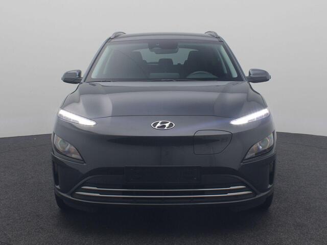 Hyundai Kona EV Fashion 39 kWh Navigatie | Climate Control | Cruise Control | Lane Assist