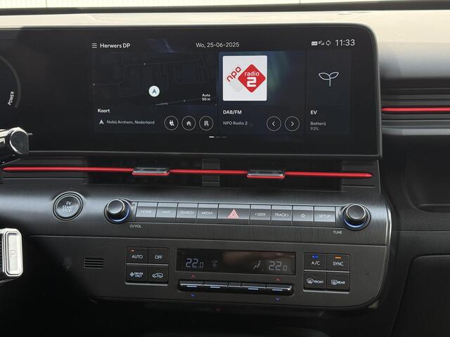 Hyundai Kona Electric N Line Edition 65.4 kWh / Climate Control / Adaptive Cruise Control / Stoel- & Stuurverwarming / Achteruitrijcamera / Parkeersensoren Voor + Achter /