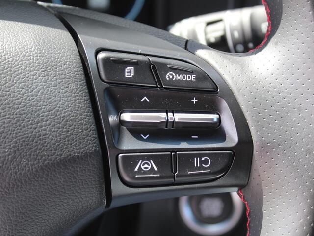 Hyundai Kona 1.0 T-GDI N Line / Navigatie + Apple Carplay/Android Auto / Climate Control / Stoelverwarming + Ventilatie / Cruise Control Adaptief / Achteruitrijcamera /