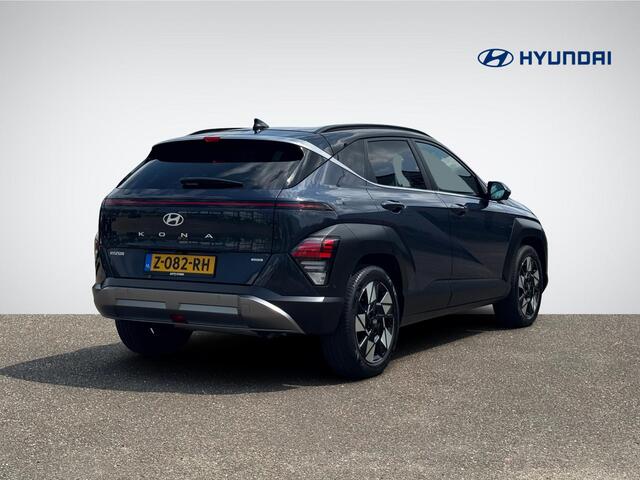 Hyundai Kona 1.6 GDI HEV Premium | Two-Tone Lakkleur | Stoelverwarming + -Ventilatie | 360° Camera | Leder | Navigatie | Apple Carplay/Android Auto | Geheugenstoel | Rijklaarprijs!