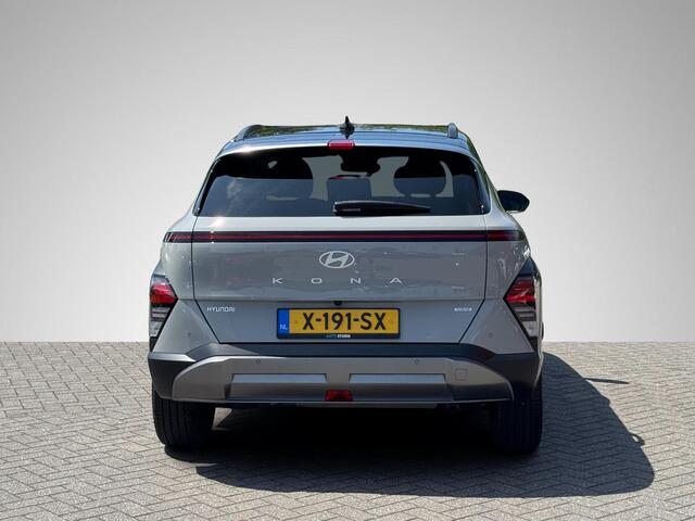 Hyundai Kona 1.6 GDI HEV Premium | Two-Tone Lakkleur | Stoelverwarming + -Ventilatie | 360° Camera | Leder | Navigatie | Apple Carplay/Android Auto | Geheugenstoel | Rijklaarprijs!
