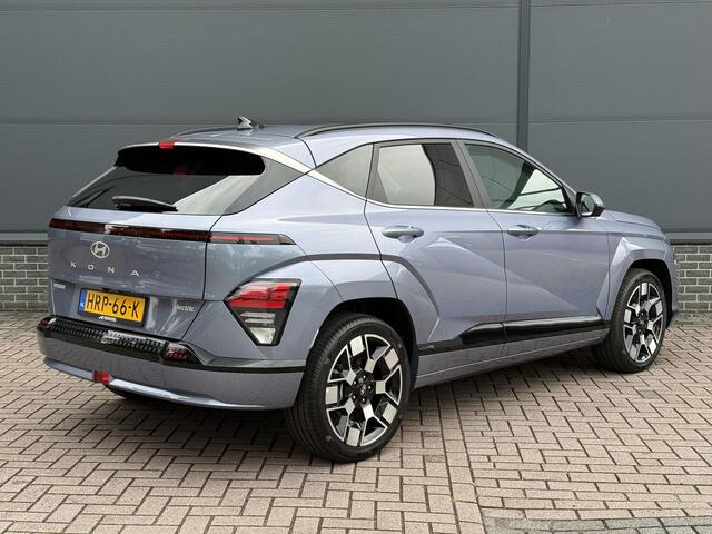 Hyundai Kona Electric Premium 65.4 kWh / Elektrische stoelen met geheugen / Stoel verkoeling+verwarming / 360º Camera / Keyless / Elektrische Achterklep / Apple carplay&Android auto /