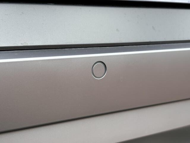 Hyundai Kona 1.6 GDI HEV Premium | ¤3000 KORTING | BOSE AUDIO | BLIND SPOT | STOELVENTILATIE |