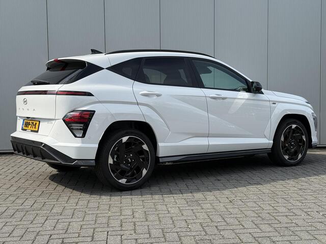 Hyundai Kona Electric N Line 65.4 kWh / Dynamische Routeplanner / Climate Control / Adaptive Cruise Control / 360 Camera / Stoel- & Stuurverwarming / Stoelverkoeling / Snel Leverbaar! /