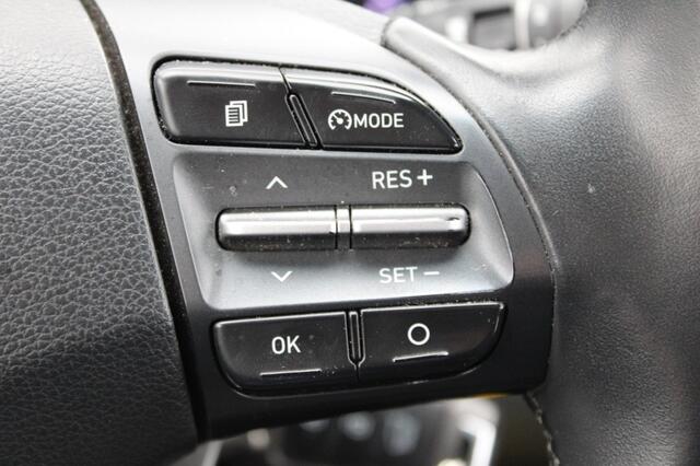 Hyundai Kona 1.0T 120pk Essence ECC/android-carplay/cruise/navi/camera/trekhaak