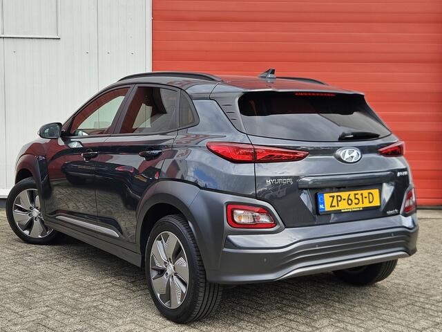 Hyundai Kona EV Premium 64 kWh | ACC | Camera | Stoelverw.