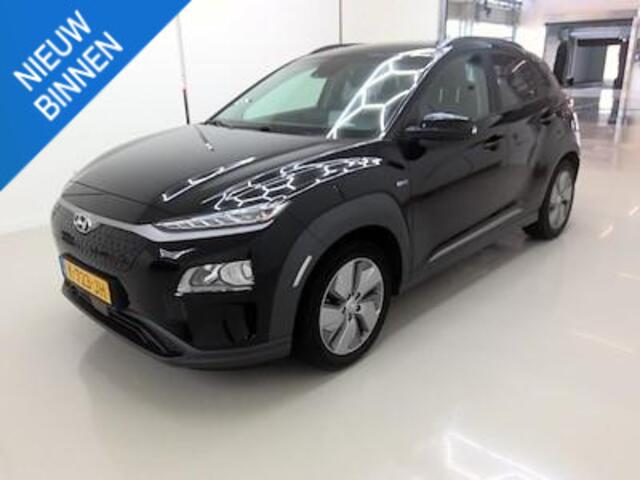 Hyundai Kona EV FASHION 64 KWH I FASE 3 I ACCU = 100% I TREKHAAK I ALL-IN PRIJS