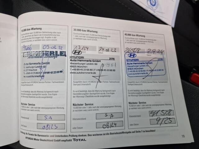 Hyundai Kona 1.6 GDI HEV Fashion Automaat / 1.300 kg trekgewicht / Dealer onderhouden / CC / Stuur- en stoelverwarming / Navigatie / Achteruitrijcamera / Apple Carplay Android / 18" LM wielen /