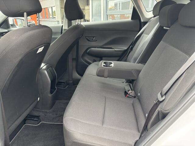 Hyundai Kona 1.6 GDI HEV Comfort / Android Auto / Applecarplay / CLimate Control / Cruise Control / Allseason Banden /