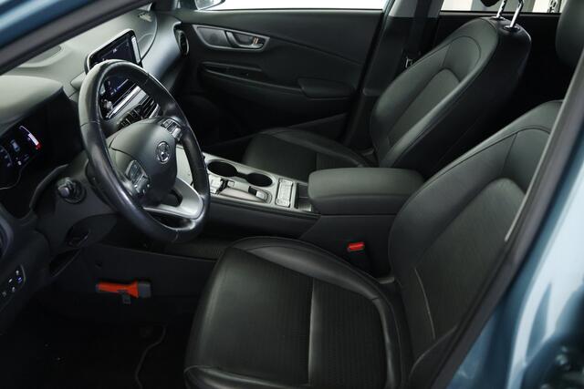 Hyundai Kona EV Premium 64 kWh / Opendak / LED / Leder / HUD