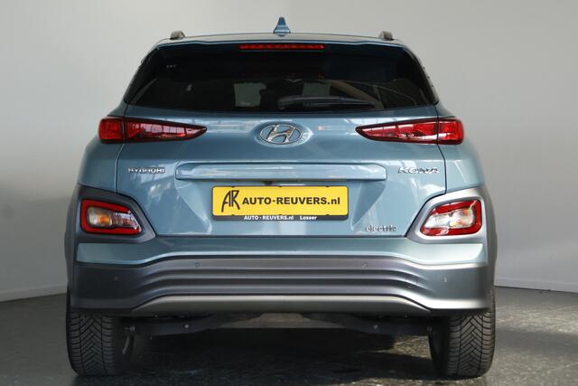 Hyundai Kona EV Premium 64 kWh / Opendak / LED / Leder / HUD