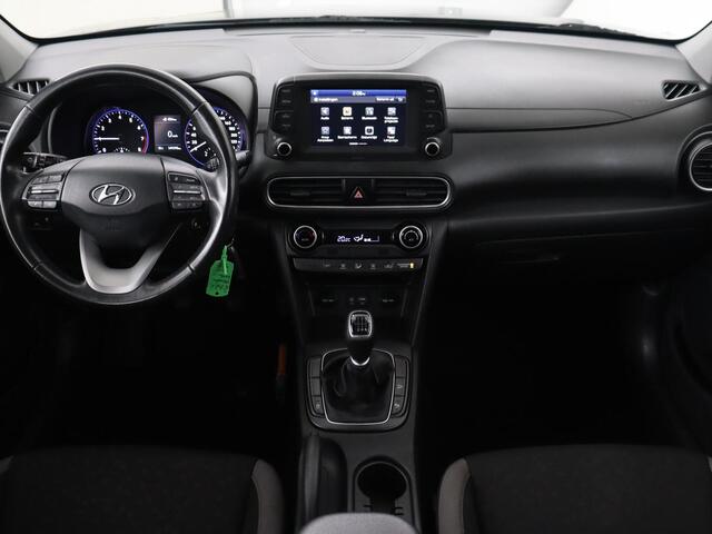 Hyundai Kona 1.0T Comfort | Camera | Carplay | Navigatie | Cruise control | Climate control | Parkeerhulp | DAB | 16'' lichtmetalen velgen