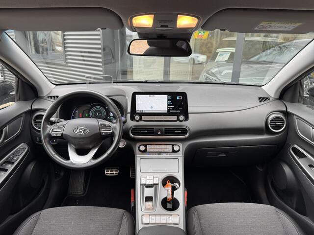 Hyundai Kona EV Fashion 64 kWh*ACC*Navi*3-Fase*EXPORTPRIJS*