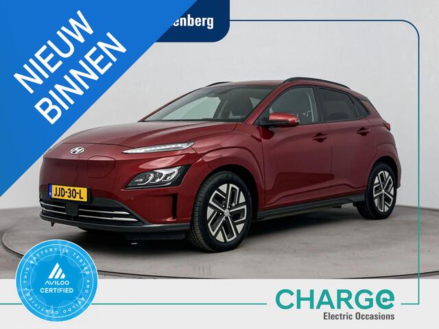 Hyundai Kona EV Fashion 64 kWh | Schuifdak | Stoel en stuurwiel verwarming | Navigatie, Apple Carplay Androidauto | Soh 97,2%|
