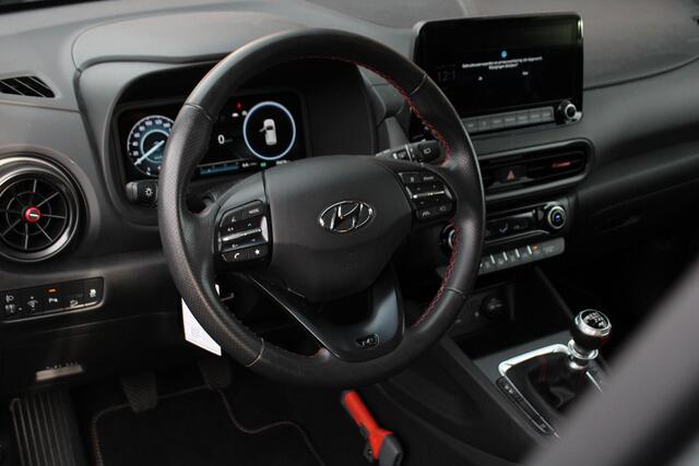 Hyundai Kona 1.0 T-GDI N Line Stoel Verwarming/Ventilatie, Navigatie, Achteruitrijcamera, Cruise Control, Dodehoek Detectie